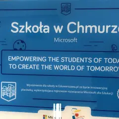 Czy egzaminy w szkole w chmurze są online? Sprawdź, jak to działa i czy musisz być na miejscu