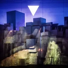 Uczta teatr nowy - odkryj głębię filozofii w fascynującym spektaklu