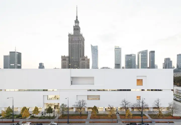 Muzeum sztuki Warszawa: Odkryj niezwykłe wystawy i artystów