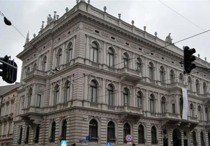 Muzeum sztuki w Łodzi godziny otwarcia - nie przegap wizyty!