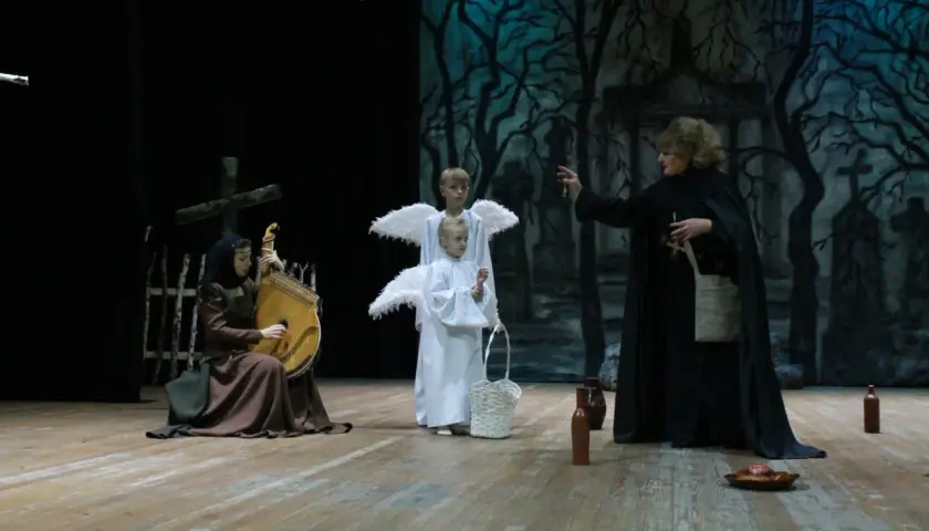 Dziady cz 2 spektakl: recenzje, bilety i tajemnice teatralnej interpretacji