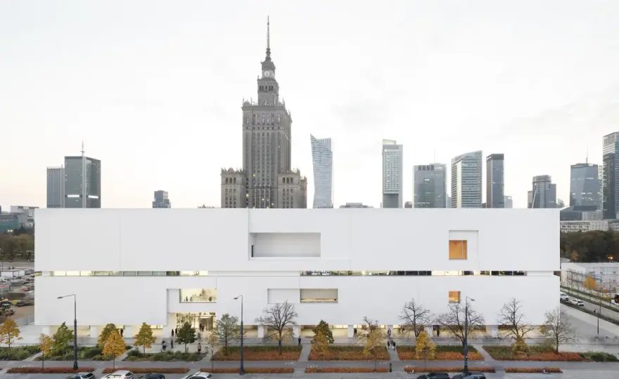 Muzeum sztuki Warszawa: Odkryj niezwykłe wystawy i artystów