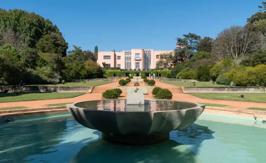 Muzeum Sztuki Współczesnej Serralves Porto – co warto wiedzieć przed wizytą?