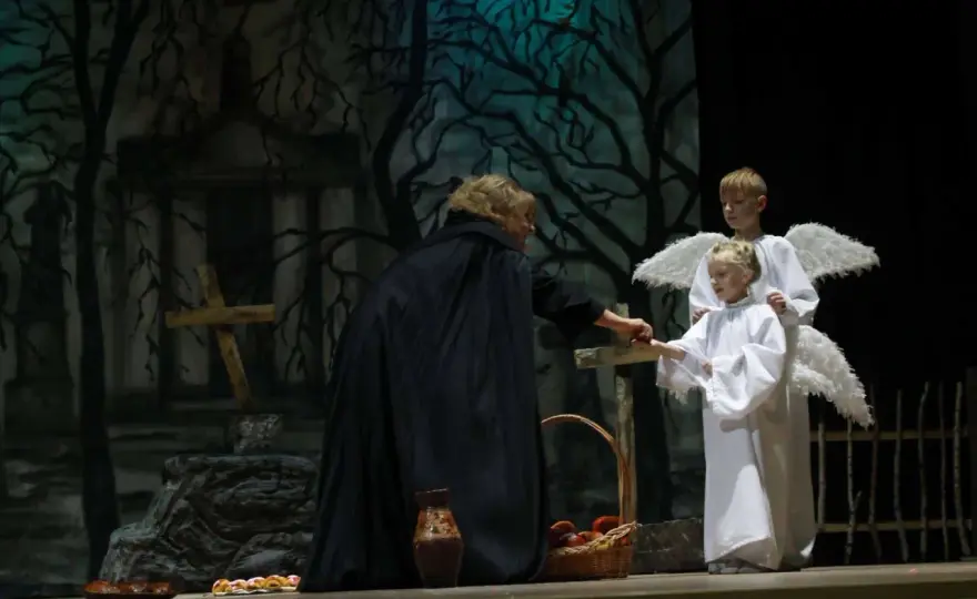 Dziady cz II spektakl: recenzje, obsada, bilety i tajemnice teatralnej interpretacji